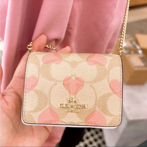 Coach Tan and Pink Heart Wallet with chain shoulder strap - Picture 6 of 7